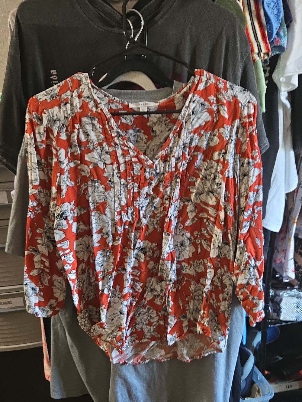 fun 2 fun Rust Floral Pintuck Blouse